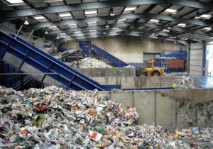 ۳ سناریوی محیط زیست برای حل معضل زباله‌های شمال کشور