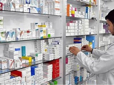 نگران «دارو» نباشید؛ ذخایر کافی است / ارز دارو تامین شده است