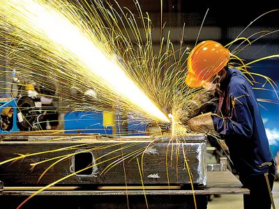 طرح «حذف پیمانکاران نیروی انسانی» به صحن مجلس می رود