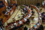 سرمایه اجتماعی قربانی اشتباهات مسئولین؛ با «استعفای مادر» یا «برکناری دختر» دل مردم را شاد کنید