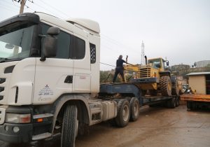 بمنظور یاری رسانی به شهروندان؛ خودروهای راهسازی نفت و گاز مسجدسلیمان به مناطق برفگیر چهارمحال و بختیاری اعزام شدند
