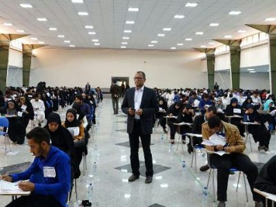 یک دانش آموز خوزستانی موفق به کسب رتبه تک رقمی کنکور شد