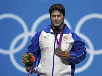 نواب نصیرشلال سرمربی تیم ملی وزنه‌برداری شد/نصیرشلال: رفاقتم با وزنه‌بردارها را قاطی کار نمی‌کنم/ مجبوریم سخت‌گیر باشیم