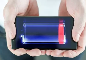 ۱۰ اپلیکیشن رکورددار باطری خوری گوشی