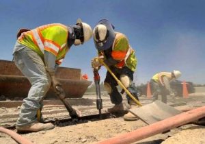 واکنش‌ها به تعیین مزد صنفی کارگران کارفرمایان؛ می‌توانند حقوق بیشتری به کارگران بدهند