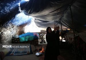 زندگی غارنشینی در اندیکا/ماجرای جابجایی خانه‌ها۵۰ساله شد!