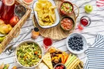 ۹ ماده غذایی موثر در کاهش و افزایش خطر ابتلا به سرطان
