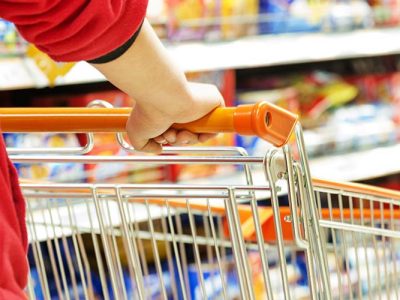 کالاهای اساسی به میزان مورد نیاز در کشور وجود دارد