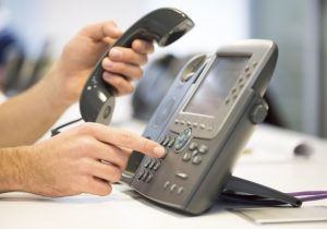 الزام مخابرات خوزستان به پاسخگویی شکایات مشترکین تلفن ثابت در سامانه ۱۹۵