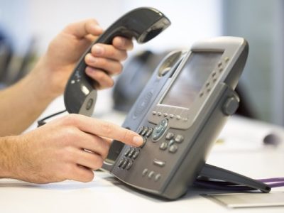 الزام مخابرات خوزستان به پاسخگویی شکایات مشترکین تلفن ثابت در سامانه ۱۹۵