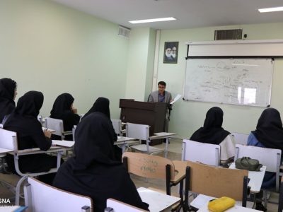 سیستم حضور و غیاب دانشجویان «الکترونیکی» میشود/آموزش مجازی در دانشگاهها نداریم