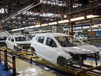 کیفیت خودرو زیر سوال؛ مصرف کننده ناراضی/ چه کسی پاسخگوی نارضایتیهاست؟