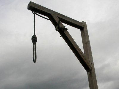 نظافتچی شیطان صفت که زن تنها را هدف قرار داده بود اعدام شد + جزییات