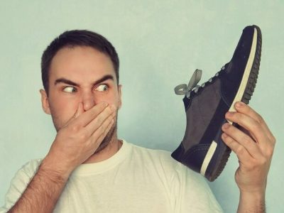 دلیل بوی بد پا و راههای درمان آن