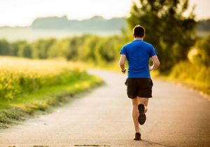 چگونه ۲۰ برابر بیشتر از پیاده‌روی کالری بسوزانیم؟