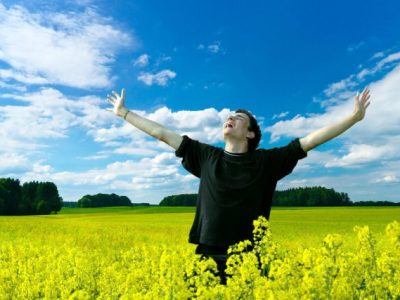 ۵ خرید ضروری که برای داشتن یک زندگی شاد توصیه می‌شود