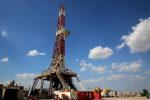 افزایش ۴۰۰ هزار بشکه‌ای تولید نفت، مهم‌ترین مأموریت پاک‌نژاد به شرکت ملی نفت