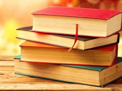 چگونه خواندن کتاب می‌تواند به سلامت روان کمک کند؟