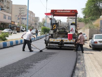 آغاز اجرای عملیات روکش آسفالت خیابان هشت بنگله شهر مسجدسلیمان به همت شرکت بهره برداری نفت و گاز مسجدسلیمان