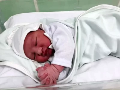 وزارت بهداشت:گواهی ولادت نوزادان الکترونیک می‌شود