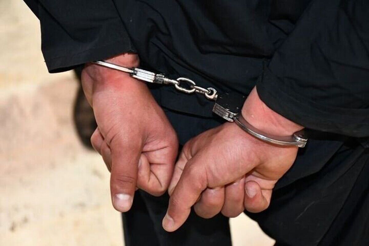 دستگیری یکی از سارقان مأمور نما در اهواز
