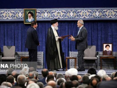 حاشیه‌های مراسم تنفیذ نهمین رئیس جمهور