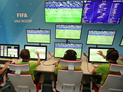 تمام دیدارهای فصل جدید لیگ فوتبال با VAR پوشش داده می‌شود