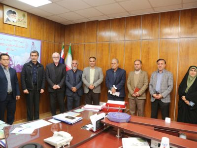 📌 تقدیر جمعی از پیشکسوتان ورزش از مدیرعامل شرکت نفت و گاز مسجدسلیمان