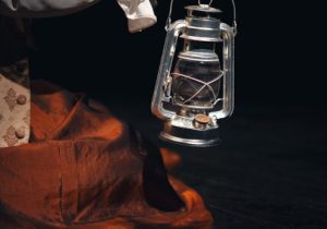 هنرمند خوزستانی استاد کارگاه آموزشی تئاتر در تونس