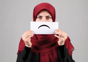 اگر این ۱۰ جمله را زیاد استفاده می‌کنید از زندگی خود راضی نیستید!