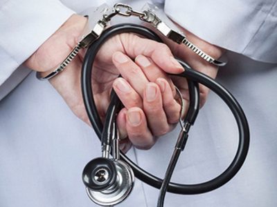 از سوی سازمان نظام پزشکی؛ اسامی پزشکان غیرمجاز و فاقد پروانه طبابت اعلام شد