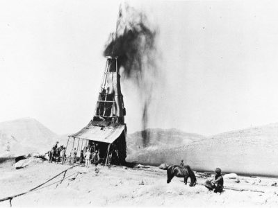 وبینار آشنایی با تاریخ نفت در ایران