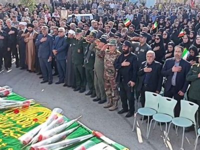 پیکر مطهر شهید ۱۷ ساله گمنام در مسجدسلیمان تشییع و خاکسپاری شد