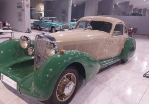 نادرترین مرسدس بنز جهان در ایران است / کمپانی بنز مشتری خودروی شخصی رضا شاه