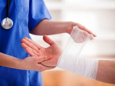 چگونه پانسمان کنیم ؟ / نحوه صحیح بستن پانسمان اضطراری بدون ابزار تخصصی
