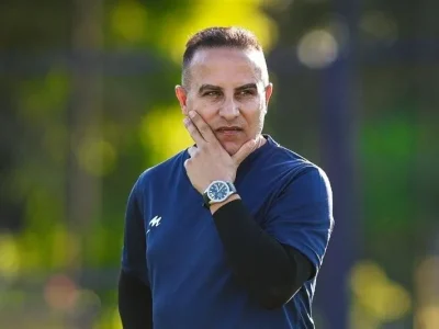 کعبی بعد از شکست تراکتور منفجر شد؛ «بعضی مسئولان اهواز انگار رگ ندارند!»
