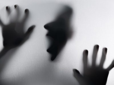 ازدواج فاجعه‌بار دختر تحصیلکرده با مرد زن‌دار/ زن اول دستگیر شد!